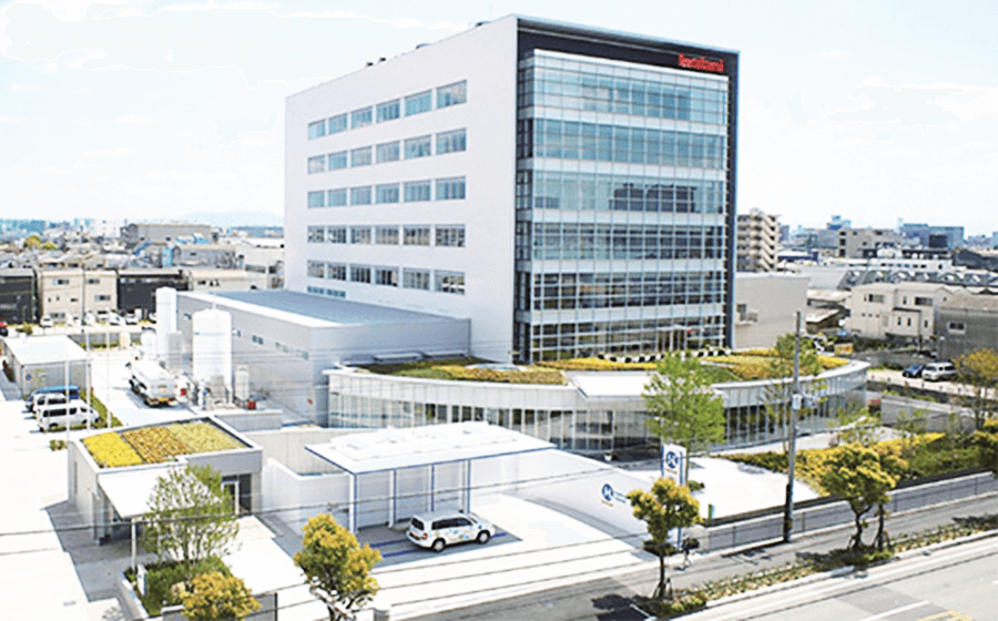 2013 新たな技術拠点として兵庫県尼崎市に「中央研究所」が完成、営業開始