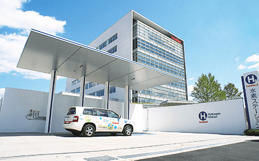 2014 Iwatani Hydrogen Refueling Station Amagasaki, Japan's first commercial hydrogen station, opened.